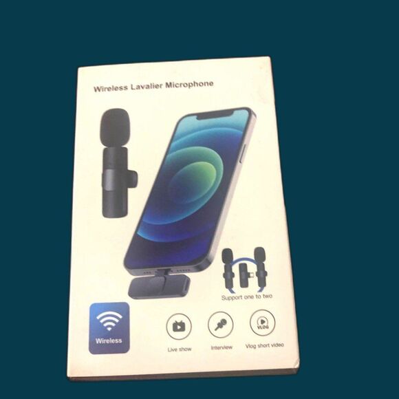 2 Pack Wireless Lavalier Microphones for iPhone, iPad - Crystal Clear Sound - Picture 2 of 3